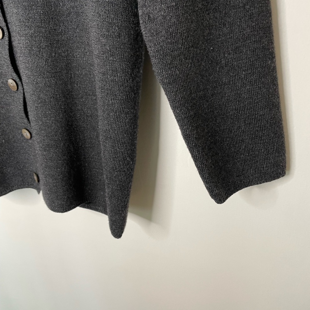Cardigan Sweater Gray Mark Shale 100% Extra Fine Merino Wool - Picture 7 of 10